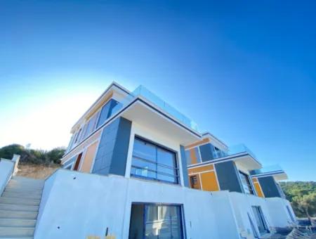 Smart And Corner Villa With Pool In Doganbey 3 In 1 Special Design For Sale