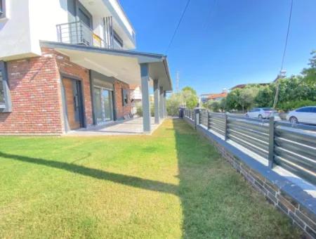 Doganbet Ataturk Mh.de 3 1 Villa For Sale With Full Sea Garden