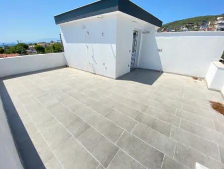 Doganbet Ataturk Mh.de 3 1 Villa For Sale With Full Sea Garden