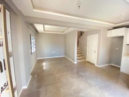 2 1 Villa For Sale 500Mt To The Sea With A Garden