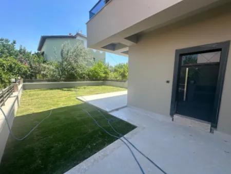 3 1 Villa In Ozdere Within Walking Distance Of The Sea With A Big Garden