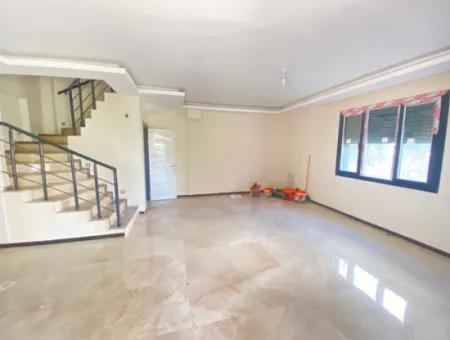 3 1 Villa For Sale In Doganbey 300 M2 To The Sea With Large Garden