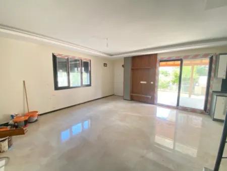 3 1 Villa For Sale In Doganbey 300 M2 To The Sea With Large Garden