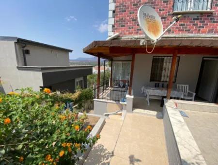 1 1 Apartment For Sale With Corner Façade On The Sea Side In Seferihisar Ürkmez