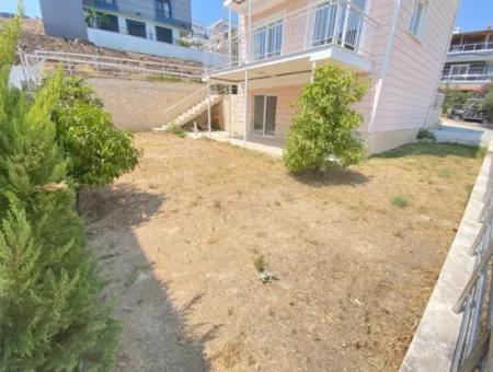 Ultra Luxury 4 2 Villa For Sale In Seferihisar Doganbey With Full Sea View