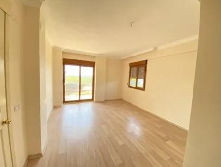 2 1 Apartment For Sale In Menderes Gümüldür Çarşı Center At No Cost!