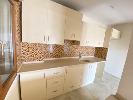 2 1 Apartment For Sale In Menderes Gümüldür Çarşı Center At No Cost!