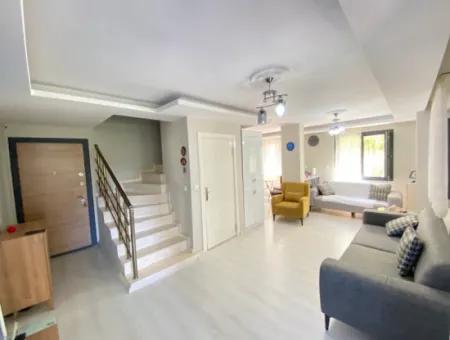 Urkmez De Location Centrally Located Luxury Sea 400Mt 3 1 Duplex Apartment For Sale