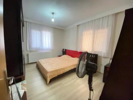 Ground Floor Apartment In The Center Of Ürkmez 350Mt Parking Garage To The Sea 2 1