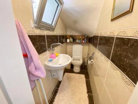Detached With Large Garden In A Complex In Seferihisar Doganbey.4 1 Villa For Sale