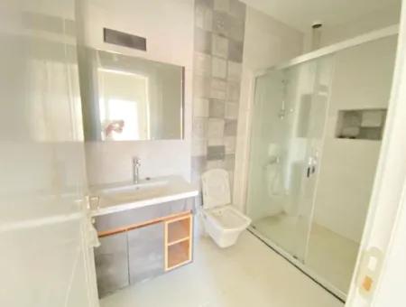 2 1 Villa For Sale With Full Sea Garden In Seferihisar Ürkmez