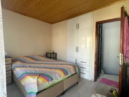 Villa With Large Garden On The Beachfront In Ozdere