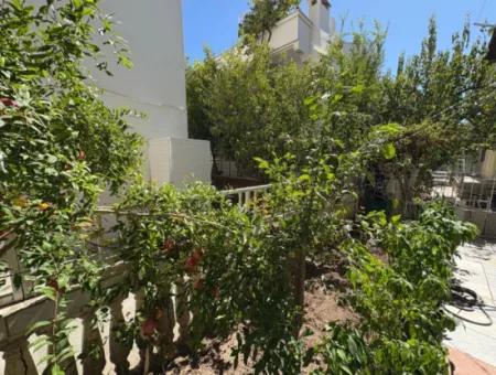 3 1 Flats For Sale On The Garden Floor On The Sea Side In Ürkmez