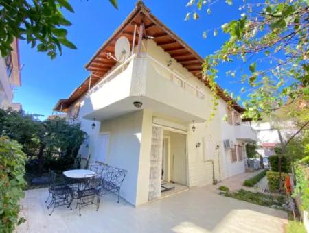 3 1 Villas For Sale 50M From The Beach In Seferihisar Ürkmez