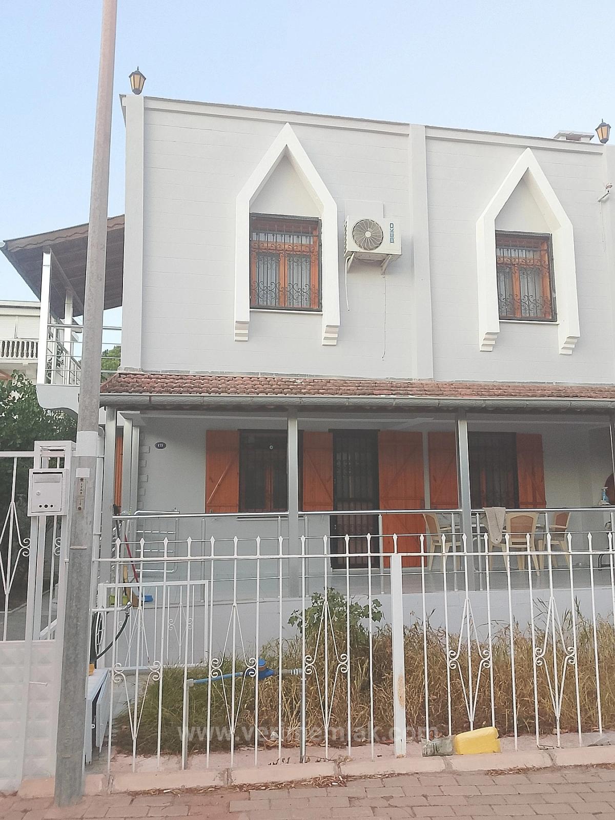 Вилла 3+1 На Продажу В Уркмезе, 50 М От Моря