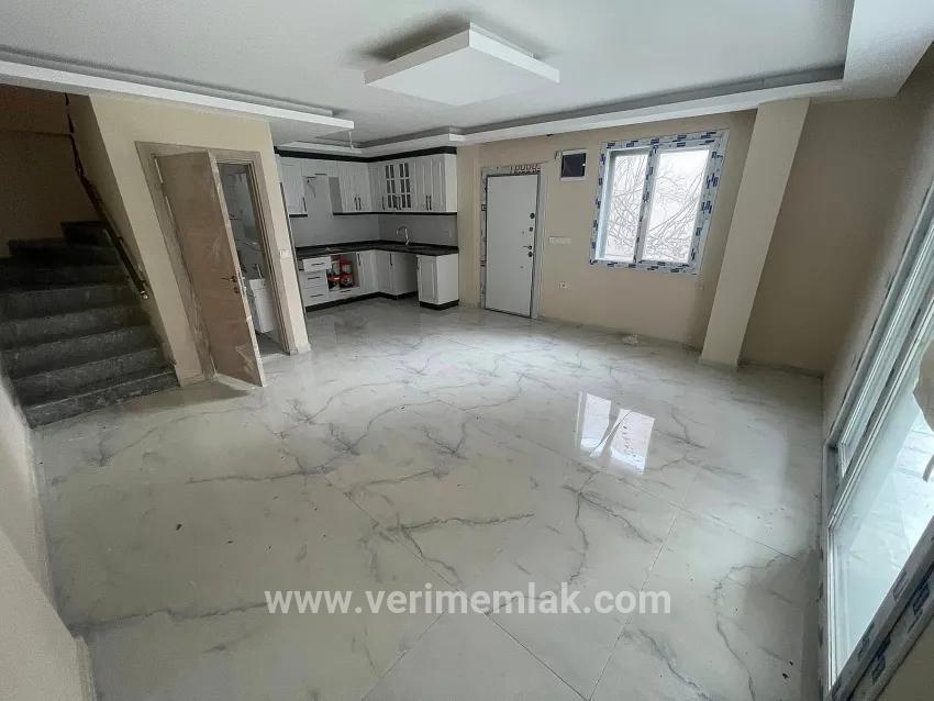 Для продажи Вилла 3+1 в Payamlı Seferihisar Doğanbey - 150 m²