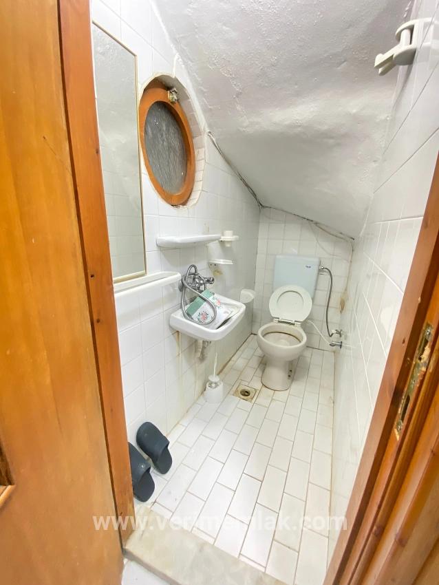Для продажи Вилла 4+1 в Cumhuriyet Seferihisar Doğanbey - 230 m²