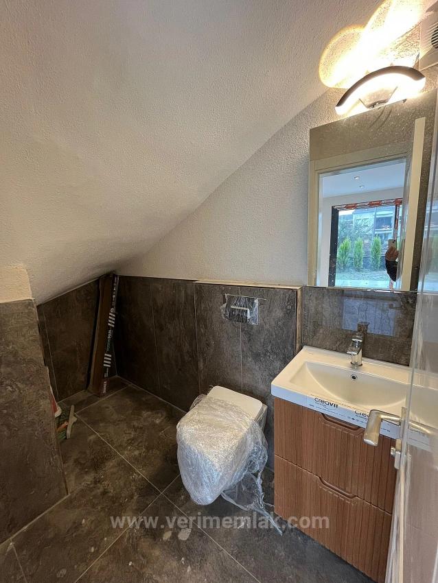 Отдельно Стоящая Вилла С Фруктовым Садом, В 500 Метрах От Моря В Гюмюльдюр Февзи Чакмак.