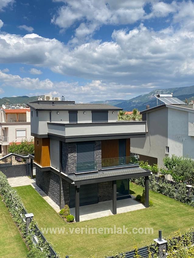 Для продажи Вилла 4+1 в Gümüldür Fevzi Çakmak Menderes Gümüldür - 350 m²
