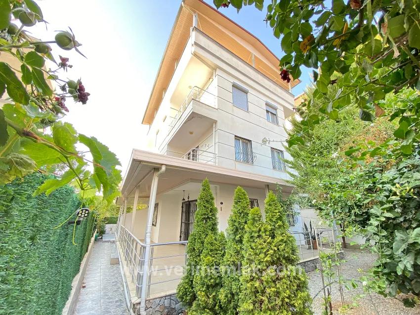 Для продажи Летний 2+1 в Mersin Alanı Seferihisar Ürkmez - 115 m²