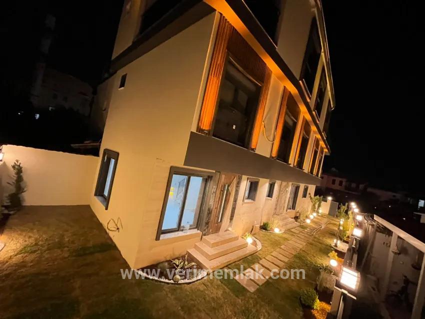 Для продажи Вилла 3+1 в Çukuraltı Menderes Özdere - 150 m²