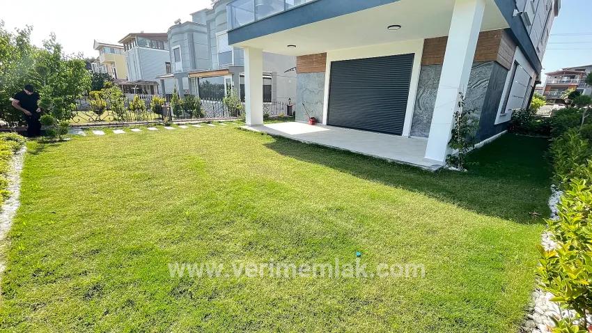Для продажи Вилла 3+1 в Bengiler Seferihisar Ürkmez - 300 m²