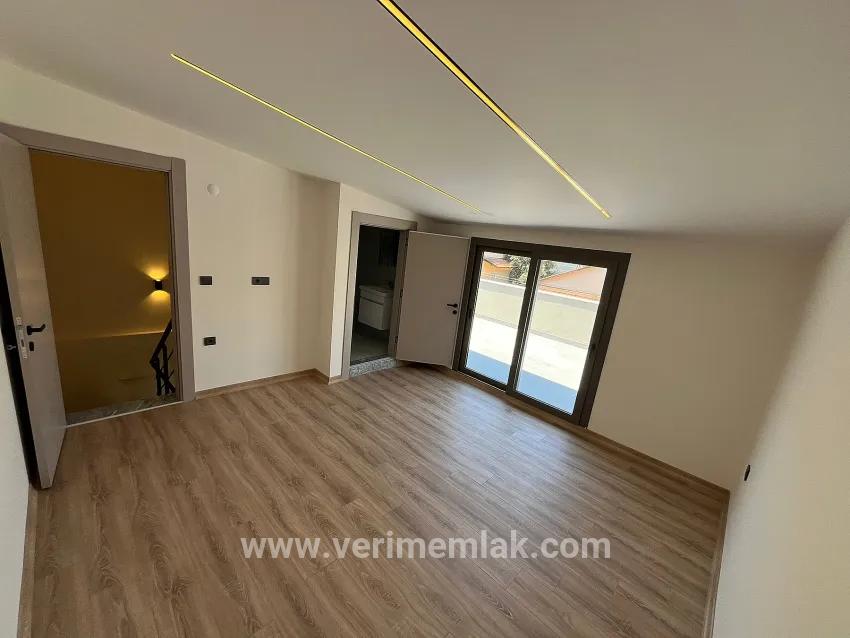 Для продажи Вилла 3+1 в Çukuraltı Menderes Özdere - 165 m²