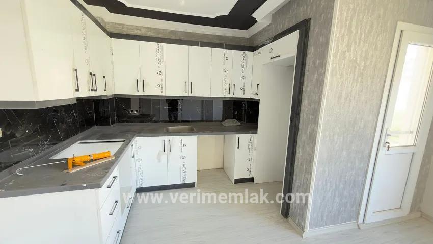 Для продажи Квартира 4+2 в Çukuraltı Menderes Özdere - 200 m²