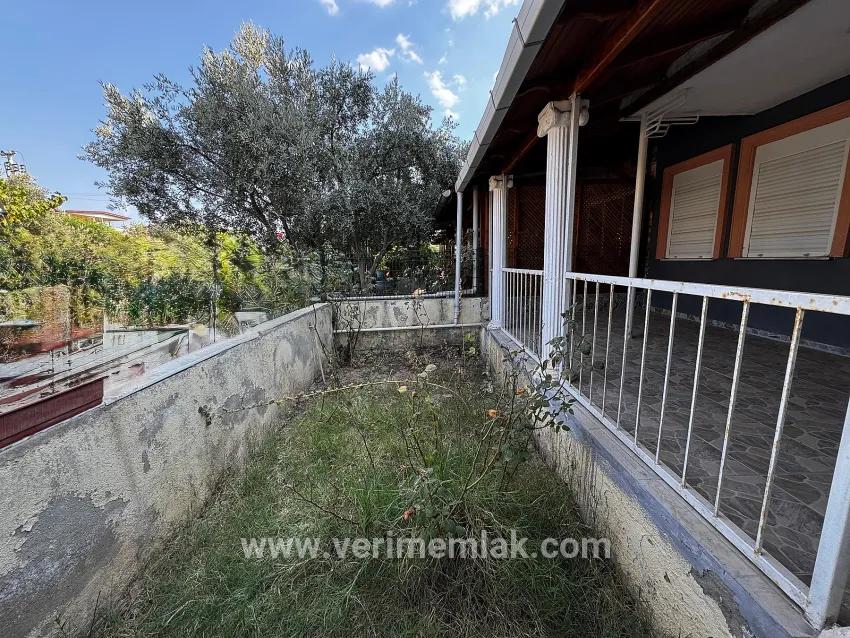 Для продажи Вилла 3+1 в Cumhuriyet Seferihisar Doğanbey - 150 m²