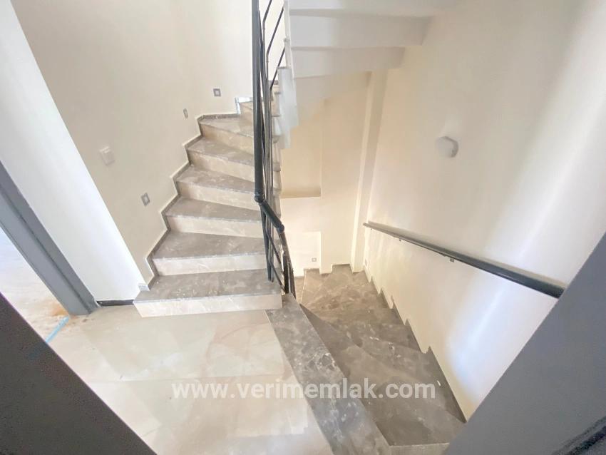 Для продажи Вилла 3+1 в Payamlı Seferihisar Doğanbey - 150 m²