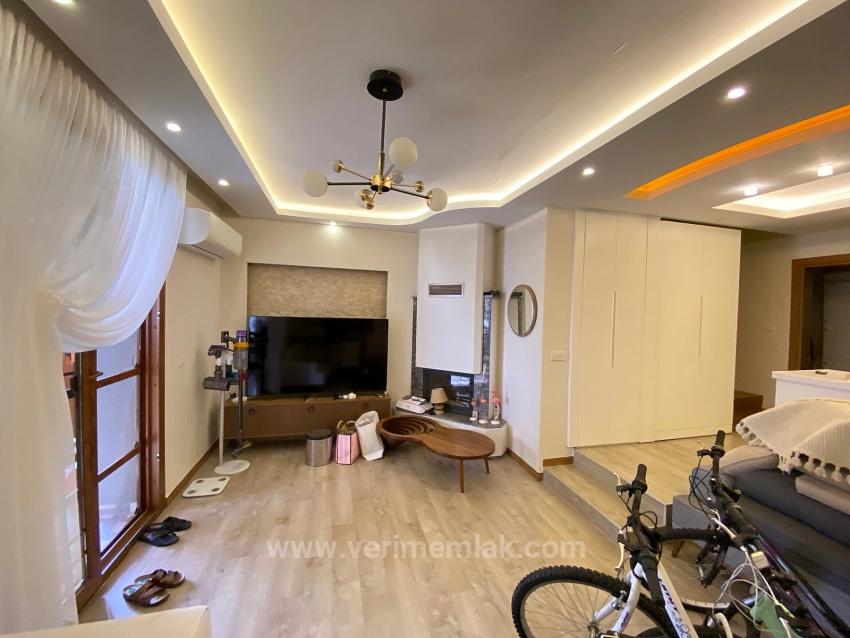 Вилла 3+1 На Продажу В Уркмезе, Измир, В 50 М От Пляжа Бахчели, Бесплатно