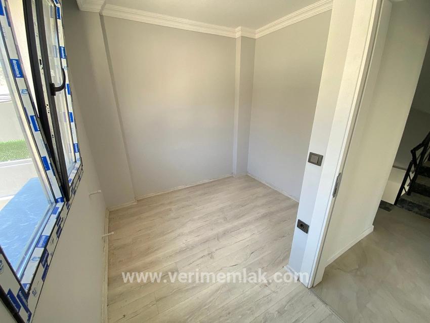 Для продажи Вилла 4+1 в Atatürk Seferihisar Doğanbey - 219 m²