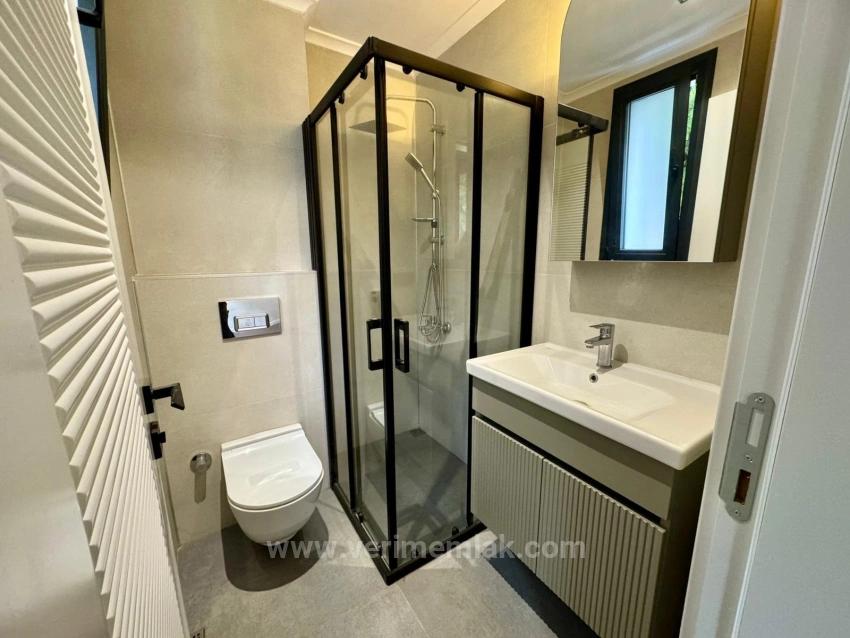 Роскошная, Полностью Отдельная Вилла 4+1 С Бассейном, Новая, В Сыгаджике, Сеферихисар.