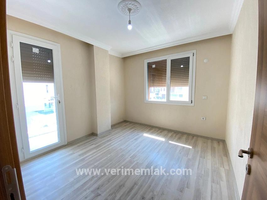 Для продажи Вилла 3+1 в Cumhuriyet Seferihisar Doğanbey - 230 m²