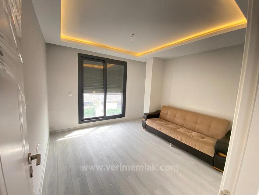 Отдельно Стоящая, Ультрароскошная Вилла 4+2 С Бассейном И Полным Видом На Море В Сеферихисаре!