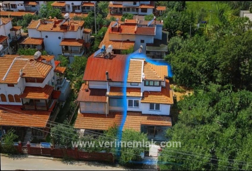Для продажи Вилла 4+1 в Cumhuriyet Seferihisar Doğanbey - 175 m²