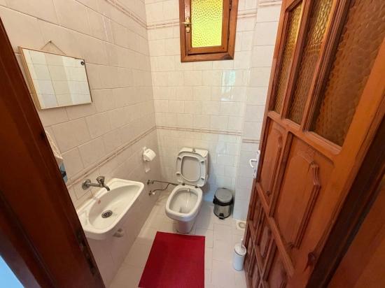 Отдельно Стоящая Вилла Площадью 315 М² С 3 Спальнями И 1 Ванной Комнатой, С Фруктовым Садом, В 650 М От Моря В Доганбее.