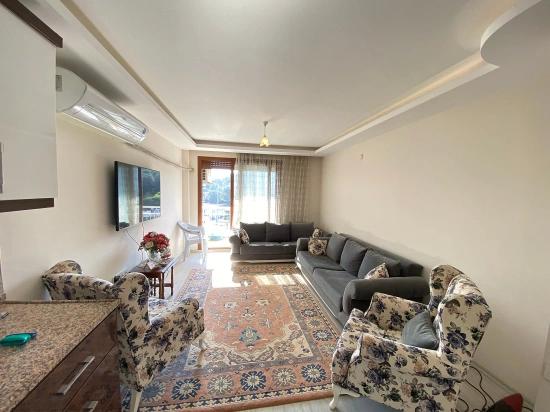 Продается Квартира 2+1 В Центре Уркмеза, В 350 Метрах От Моря