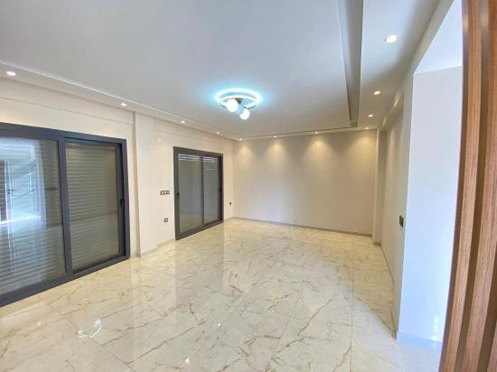 Участок 550 М² В Кавакдере, Сеферихисар, Ультрароскошная Вилла 3+2 С Бассейном.