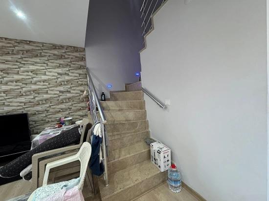 *seferihisar Cumhuriyet - Продается Отдельно Стоящий Летний Дом С Садом, 2+1 Спальня, 750 М От Моря.