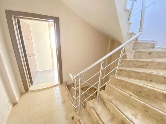 Всего 350 Метров От Района Бенгинлер В Сеферихисаре До Моря! Продажа, Свободная, Светлая 2+1