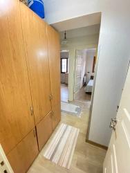 Продаётся Квартира 2+1 В Центре Сеферихисара, Уркмез, 200 М От Пляжа, Без Расходов