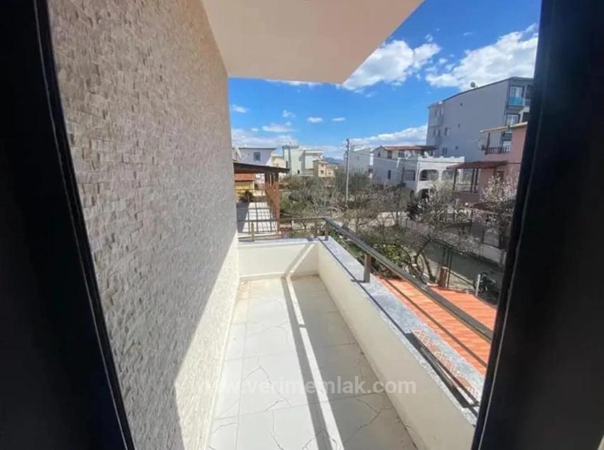 Seferihisar Payamlı'da Denize 350M Mesafede Sıfır Köşesatılık 3+1 Villa