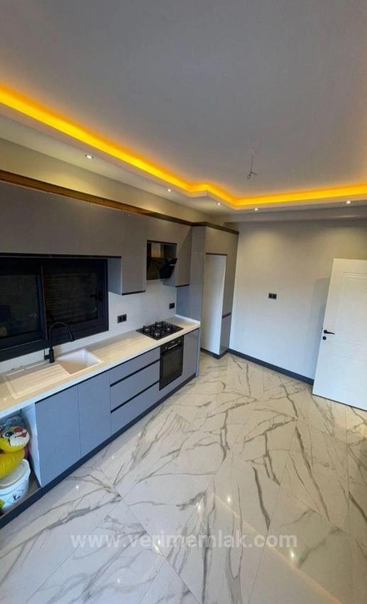 Gümüldür De Tek Müstakil Havuzlu Bahçeli Full Deniz Satılık 3+1 Villa