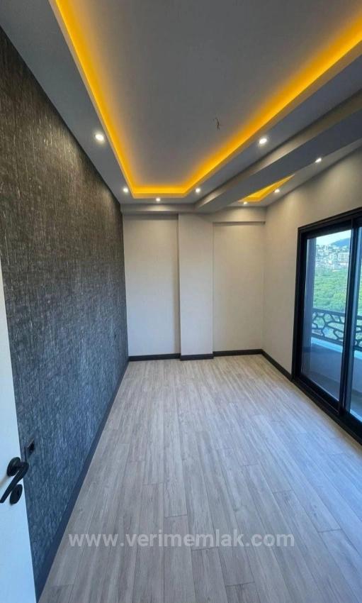 Gümüldür De Tek Müstakil Havuzlu Bahçeli Full Deniz Satılık 3+1 Villa