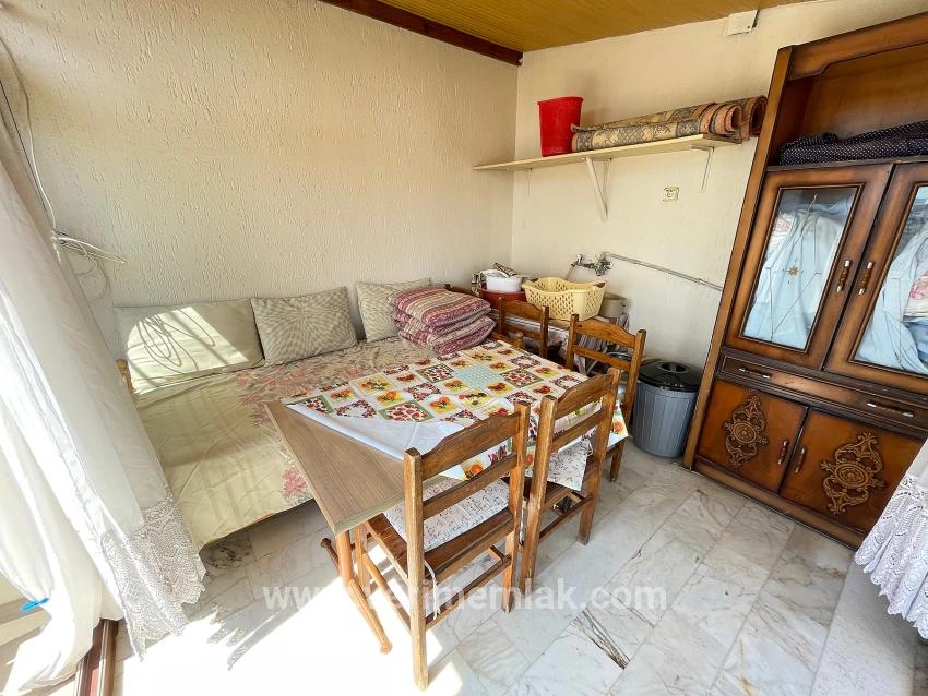 Seferihisar Ürkmez Bengiler Mah. Satılık 2+1 Komple bina - 252 m²
