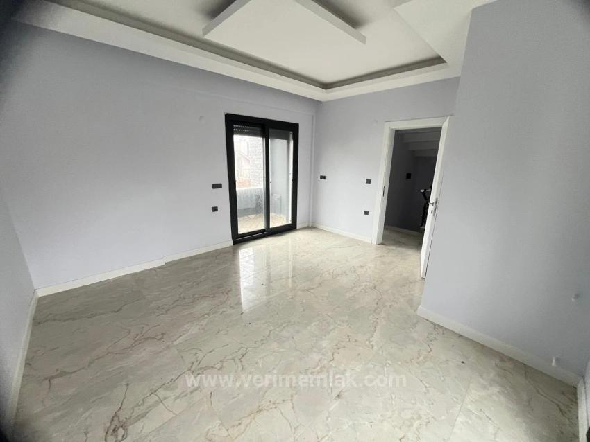 Özdere Orta Mahalle’de Denize 50M! Modern Tasarım, Sıfır 3+1 Villa