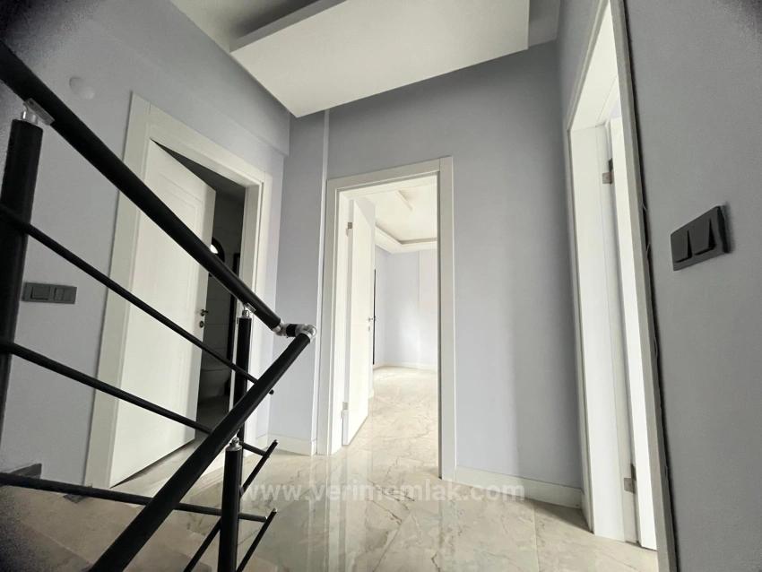 Özdere Orta Mahalle’de Denize 50M! Modern Tasarım, Sıfır 3+1 Villa