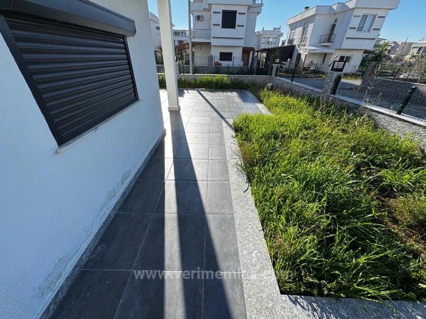 Seferihisar’da Olimpik Havuzlu Sitede Lüks Ve Konforlu Satılık 2+1 Villa!