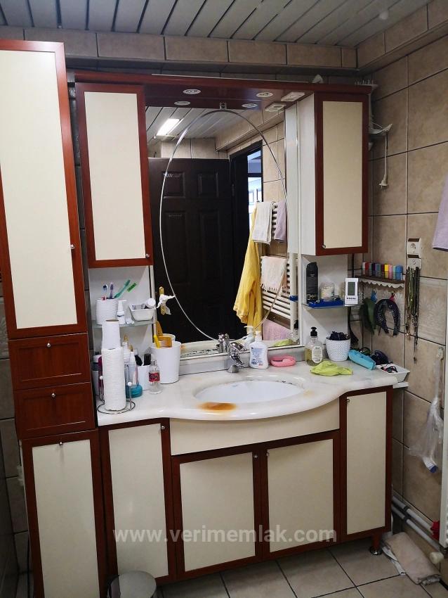 Ankara Batıkent Batısitesi’nde Masrafsız,Ara Kat,Sosyal Olanaklara Komşu Satılık 3+1 Daire